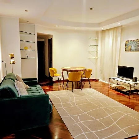 アパート Susy's Lovely Flat Near Trastevere ローマ